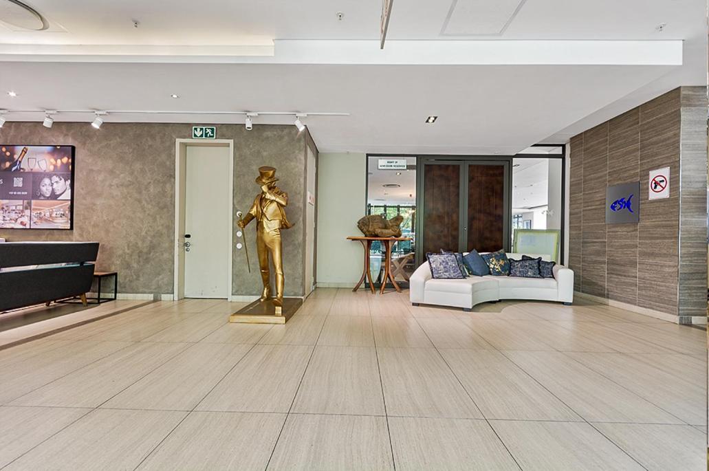 Sandton Skyline Luxury Space Johannesburg Buitenkant foto